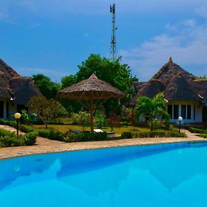 Pintadera Beach Lodge Diani Kinondo Exterior photo