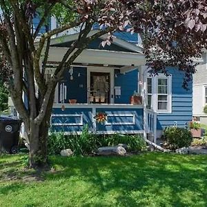 Charming 1925 Craftsman Home Пъкипсий Exterior photo