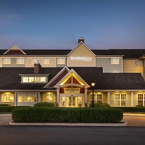 Residence Inn By Marriott Long Island Islip/Courthouse Complex Сентръл Айслип Exterior photo