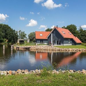 Holiday Home With Dish Washer, Tjeukermeer At 5 Km Langelille Exterior photo