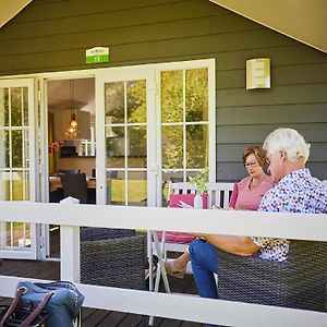 Cozy Lodge With A Dishwasher In The Achterhoek Brinkheurne Exterior photo