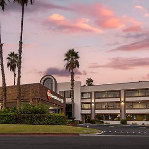 Best Western Plus Meridian Inn & Suites, Anaheim-Ориндж Exterior photo