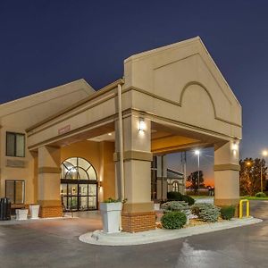 Best Western Plus Sikeston Hotel Exterior photo