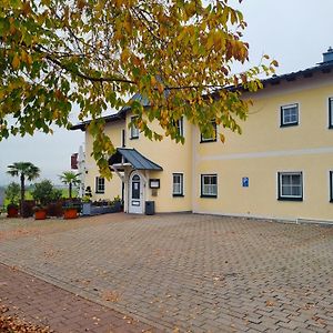 Zur Turmstube Hotel Досенхайм Exterior photo