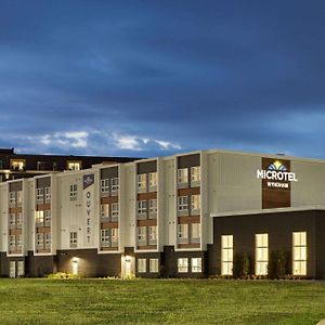 Microtel Inn & Suites By Wyndham Boisbriand Sainte-Thérèse-de-Blainville Exterior photo