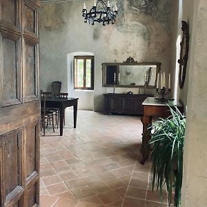 Palazzo Pirro Dimora Storica Bed & Breakfast Acciano Exterior photo