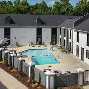 Courtyard Winston-Salem University Hotel Exterior photo