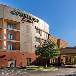 Courtyard By Marriott Lexington Keeneland/Airport Hotel Exterior photo