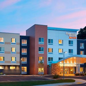 Fairfield Inn & Suites By Marriott Springfield Northampton/Amherst Exterior photo