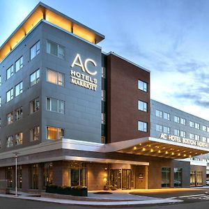 Ac Hotel By Marriott Boston North Медфорд Exterior photo