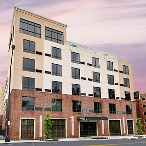 Courtyard Winston-Salem Downtown Hotel Exterior photo