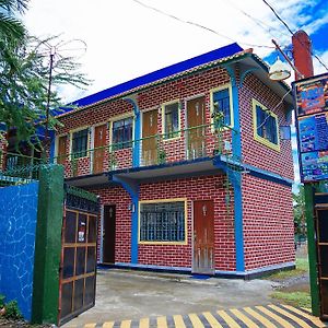 Dmi Hotels And Apartments, Tabaco City Albay By Reddoorz Baranghauon Exterior photo