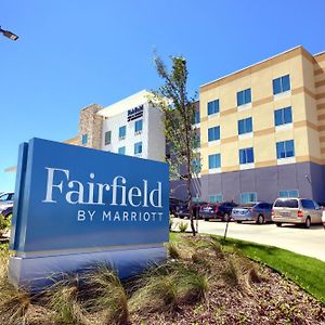 Fairfield Inn & Suites By Marriott Dallas Сидър Хил Exterior photo