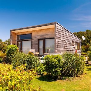 Cabanas Arrayanes De Huillinco En Chiloe Чончи Exterior photo