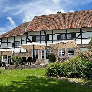 Vakantiewoningen 'Hoeve De Witte Olifant' Ноорбейк Exterior photo