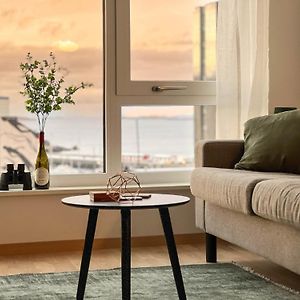 Nordic Style City Apartment With Sunny Marina Views Bodø Exterior photo