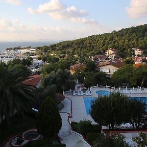 Merit Halki Palace Hotel Хейбелиада Exterior photo