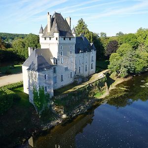 Chateau De La Tour Bed & Breakfast Rivarennes  Exterior photo