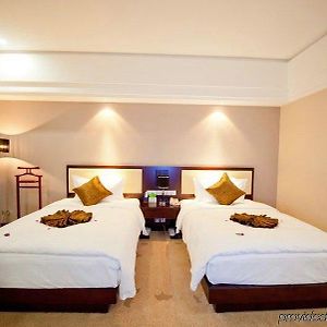 Wenhui International Hotel Кунмин Room photo