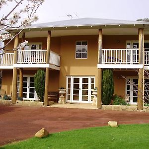 Erravilla Country Estate Spa Suite Accommodation Ялингъп Exterior photo