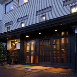Yadoya Tsubaki Hotel Аомори Exterior photo