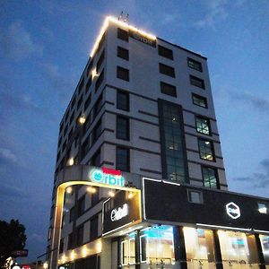 Hotel Orbit Chandīgarh Exterior photo