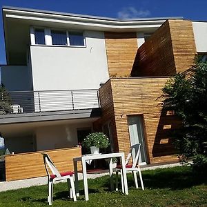 B&B Mele D'Oro Болзано Exterior photo