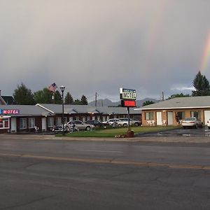 Blue Pine Motel Пейнгуич Exterior photo