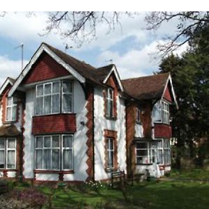 Lenton Lodge Guest House Хорли Exterior photo