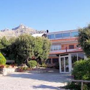 Pensione Campese Hotel Формия Exterior photo