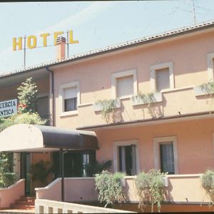 Hotel Quercia Antica Сан Марино Exterior photo