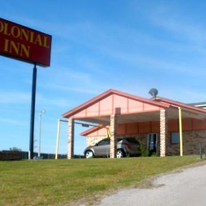 Colonial Inn Шоуни Exterior photo