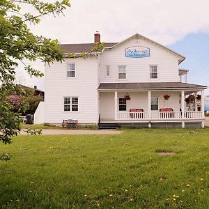 Auberge Lac-Saint-Jean Apartment Робервал Exterior photo