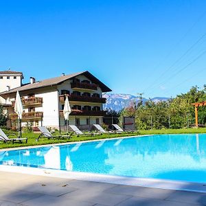 Hotel Brueckenwirt - Al Ponte Монтаня Exterior photo