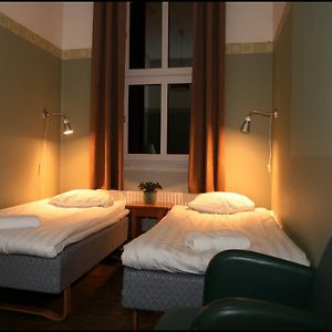 Dalagarde Hostel Гьотеборг Room photo