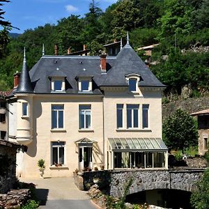 Le Berthoir Hotel Pélussin Exterior photo