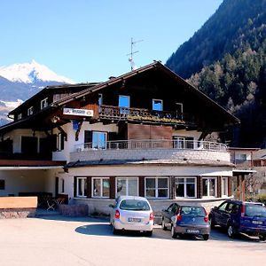 Gasthof Residence Brugghof & Erlhof Кампо Турес Exterior photo