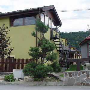 Penzion Zlaty Orol Hotel Helcmanovce Exterior photo