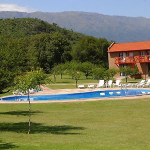 Campo Las Tinajas Hotel Merlo Exterior photo