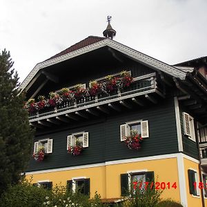 Gaestehaus Fuchs Hotel Грьобминг Exterior photo