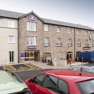 Premier Inn Kendal Central Exterior photo