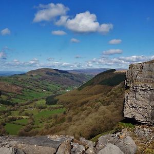 Wales' Highest Village - The Chartist Cottage - Trefil Tredegar Exterior photo