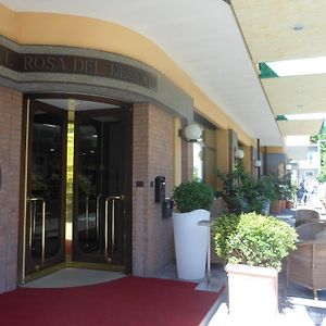 Hotel Rosa Del Deserto Кастрокаро Терме Exterior photo