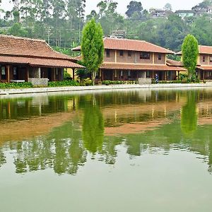 Puri Sakanti Nature Family Resort Сивидей Exterior photo