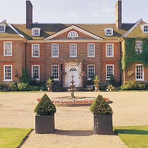 Chilston Park Hotel Ленъм Exterior photo