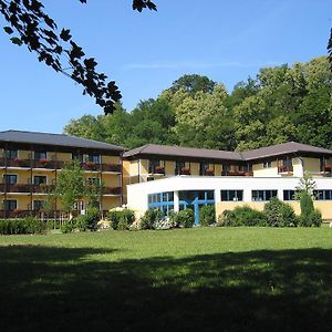 Parkhotel Zur Klause Бад Хол Exterior photo