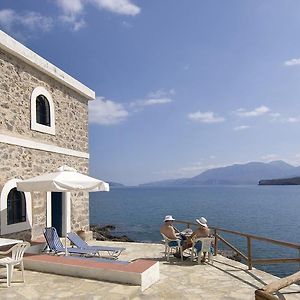 Karavostassi - The Stonehouse Apartment Ágios Nikólaos Exterior photo