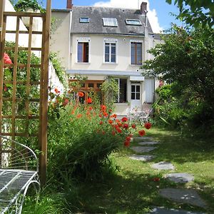 Le Petit Quernon Bed & Breakfast Анже Exterior photo