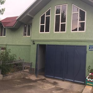 Guest House Vip Ош Exterior photo