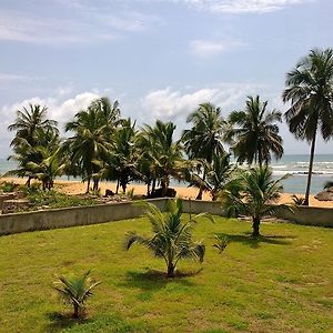 Afiki Resort Elmina Exterior photo